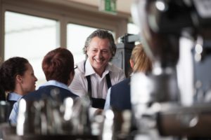 Barista Graziano Chessa lehrt an der Thibo Espresso Akademie