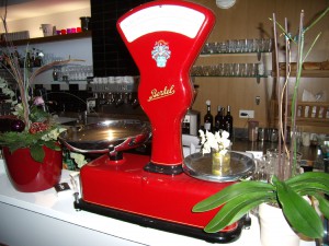 Restaurant Rudolphs, Deko-Waage