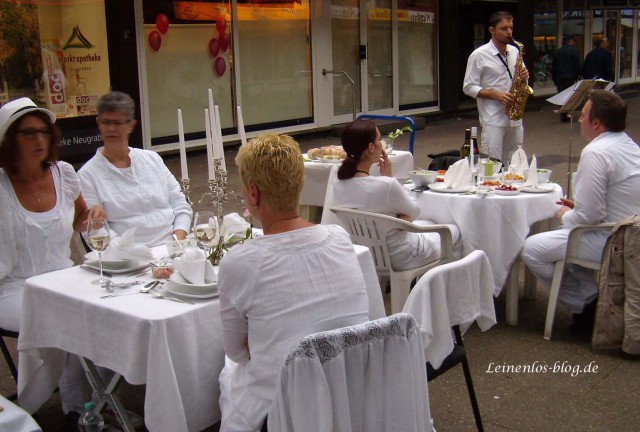 Weißes Dinner Neugraben