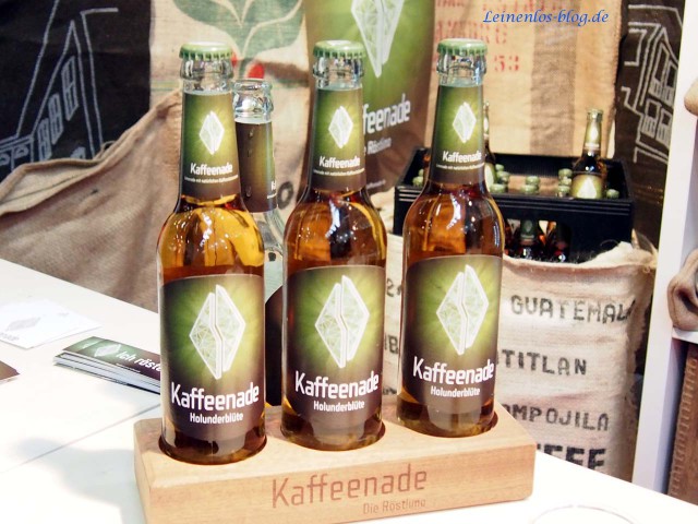 Kaffeenade - Limonade aus Kaffee und Holundersaft Kaffeenade - Limonade aus Kaffee und Holundersaft
