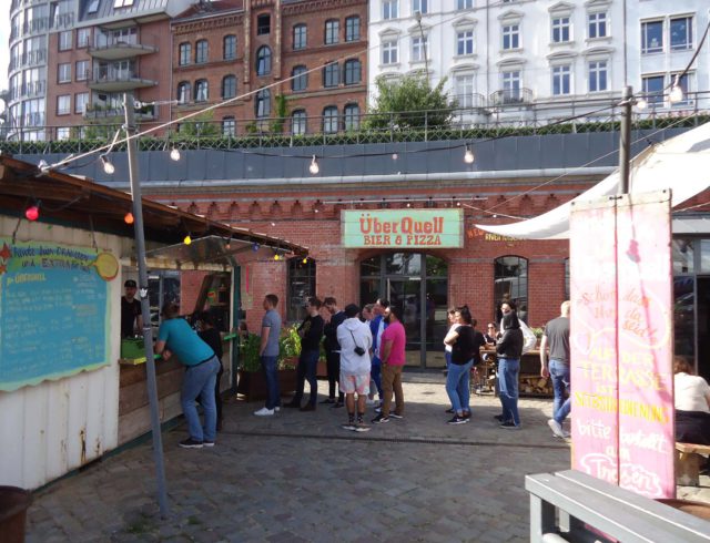 Überquell: Außenbereich