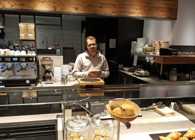 Genusshelden: Martin in der Küche