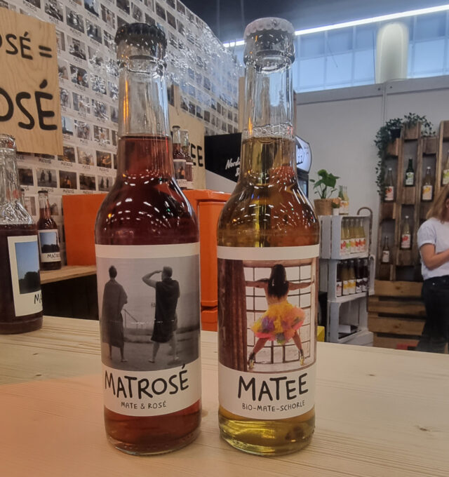 Anregend, herb und frisch Matrosé und Matee Anregend, herb und frisch Matrosé und Matee