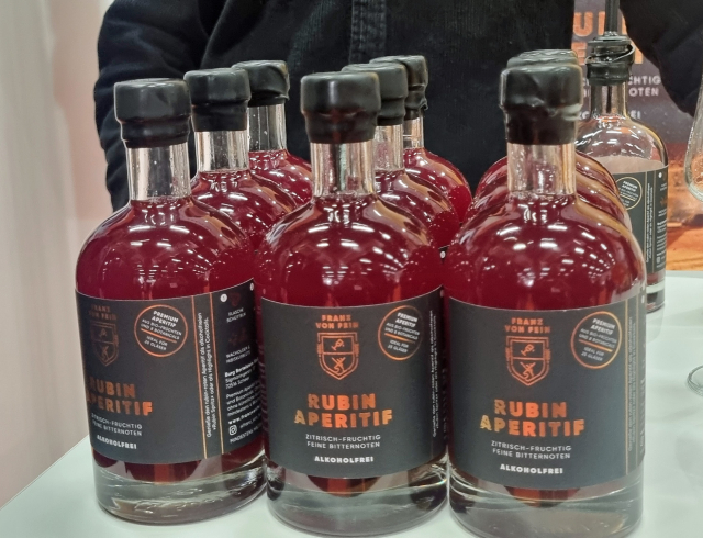 Franz von Fein - Alkoholfreier Rubin Aperitif Franz von Fein - Alkoholfreier Rubin Aperitif